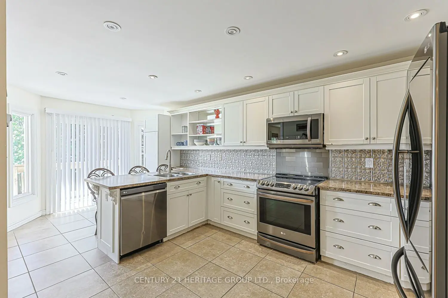 12 Gres Court photo 5