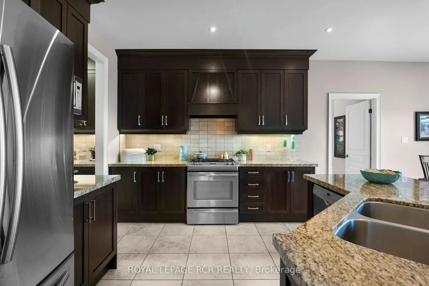 6 Masters Creek Boulevard photo 5
