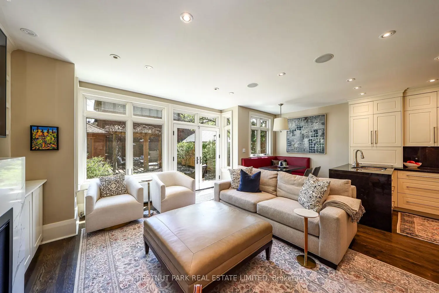 111 Glenview Avenue photo 4