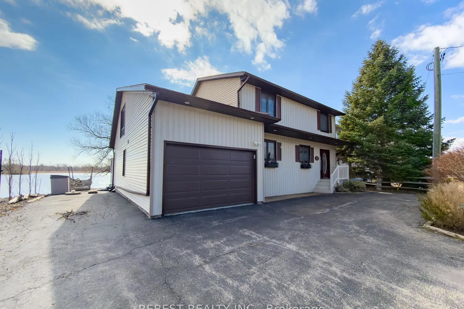 95 Haldimand County 17 Road photo 4