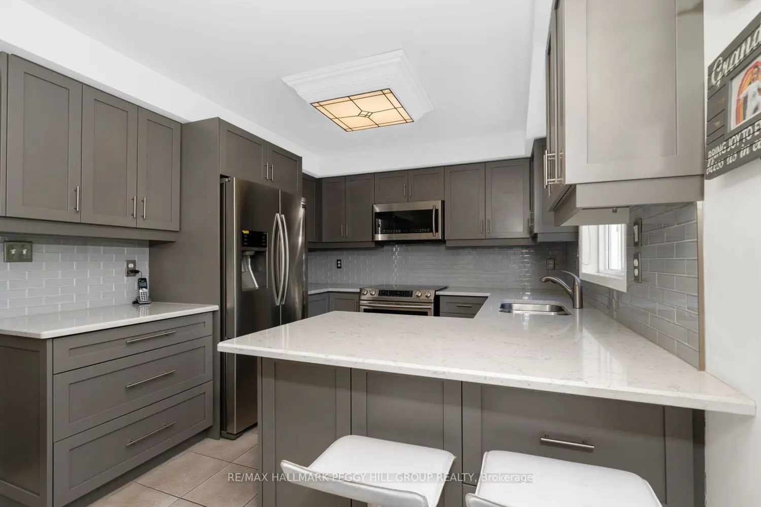 1480 Britannia Road 63 photo 2