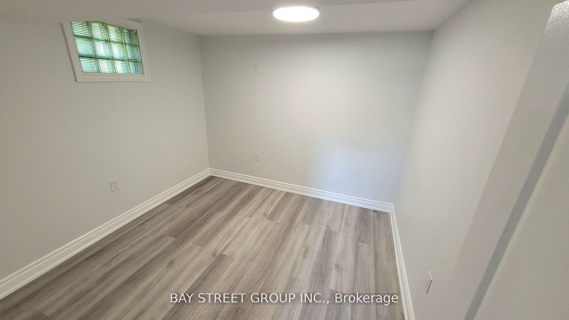 Lower-37 Sir Bodwin Place, Markham, ON, L3P 2X7 photo 4