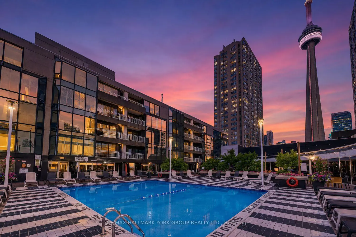 251 Queens Quay #705