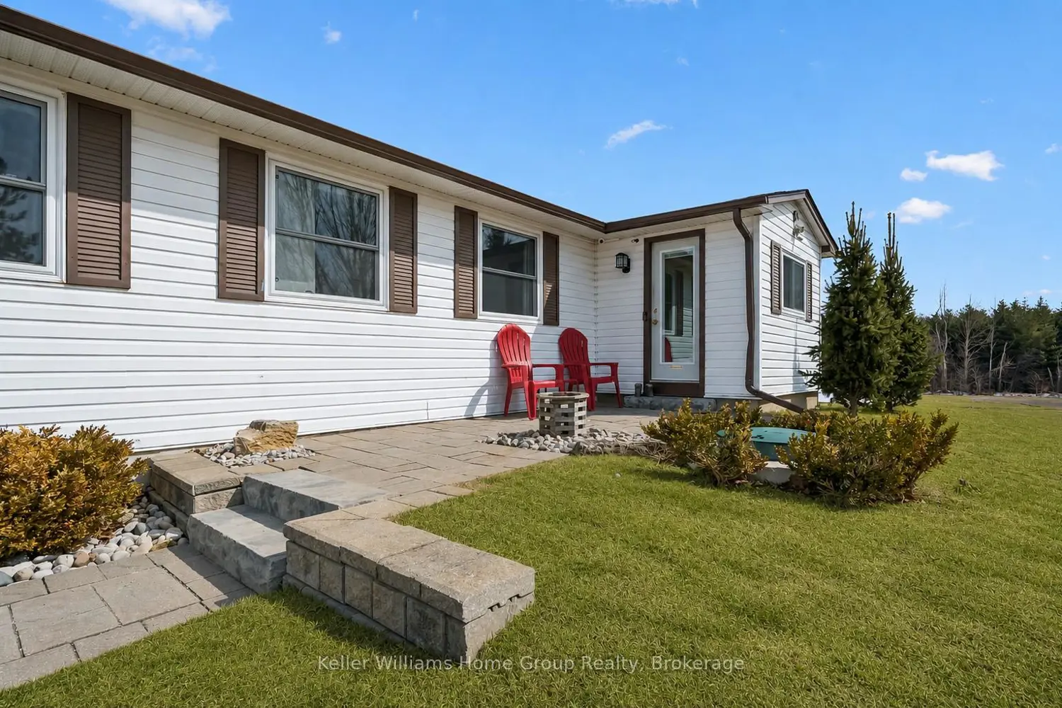 5789 Seventh Line photo 2