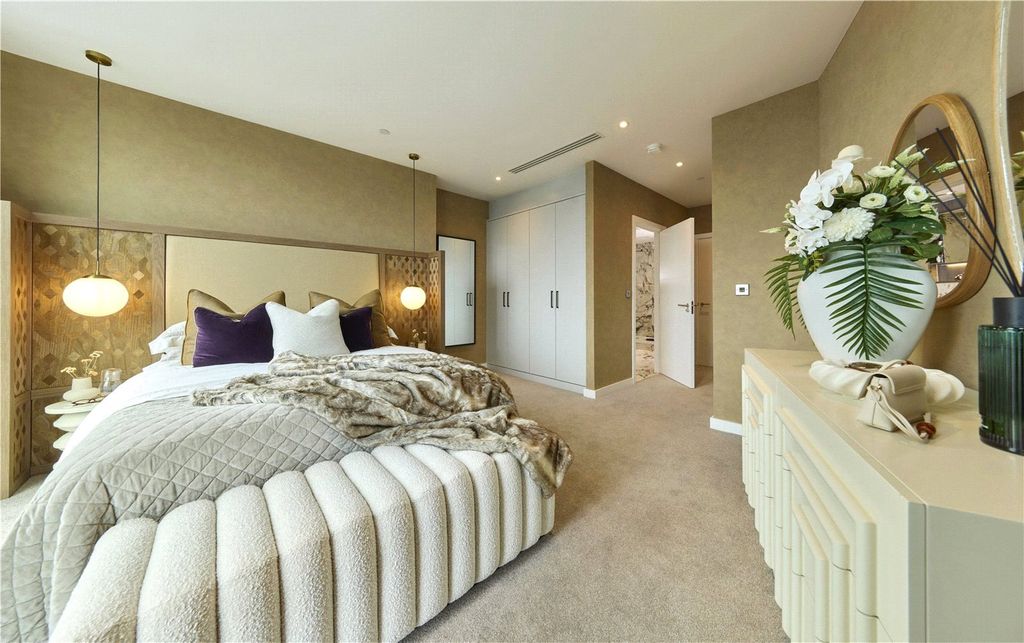3 bed flat for saleThe Newton Three60, Silvercroft Street, Manchester M15