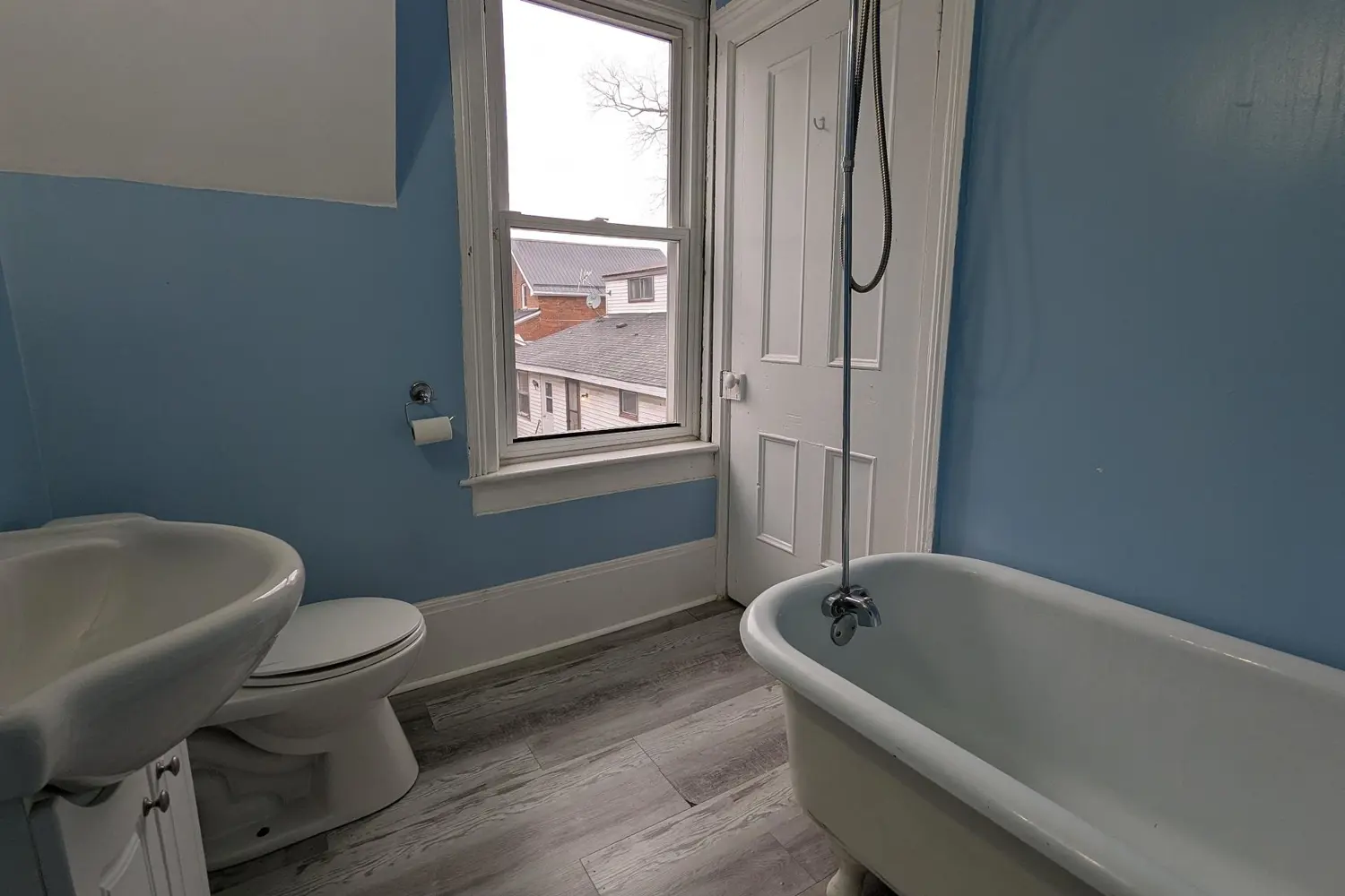 11A Bridge Street West photo 5