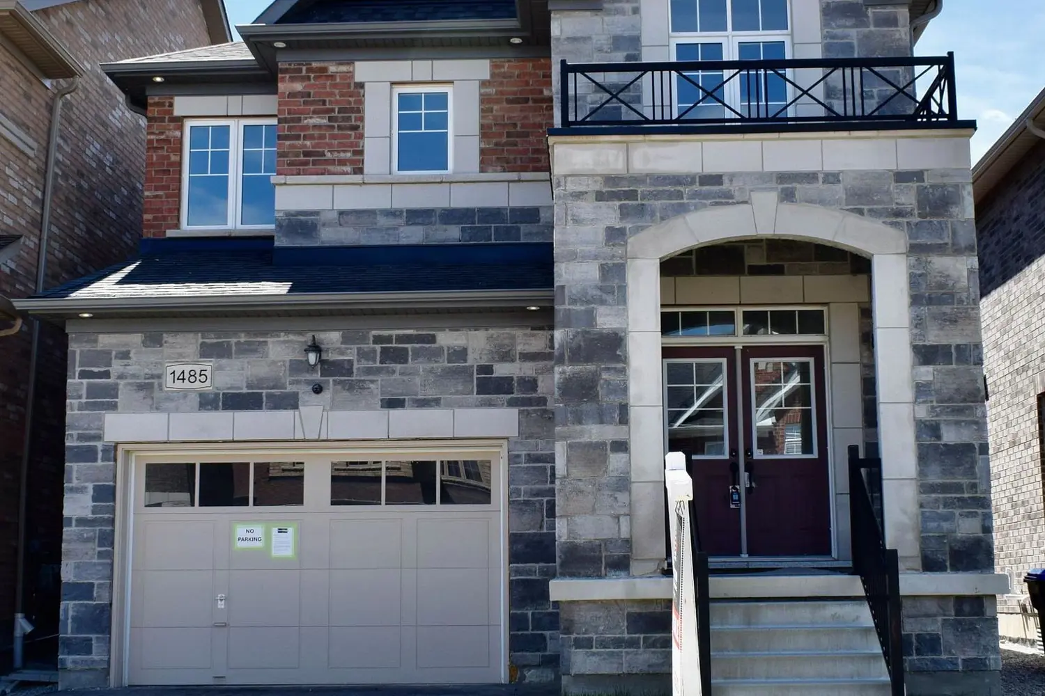 1485 Tomkins Road photo 2