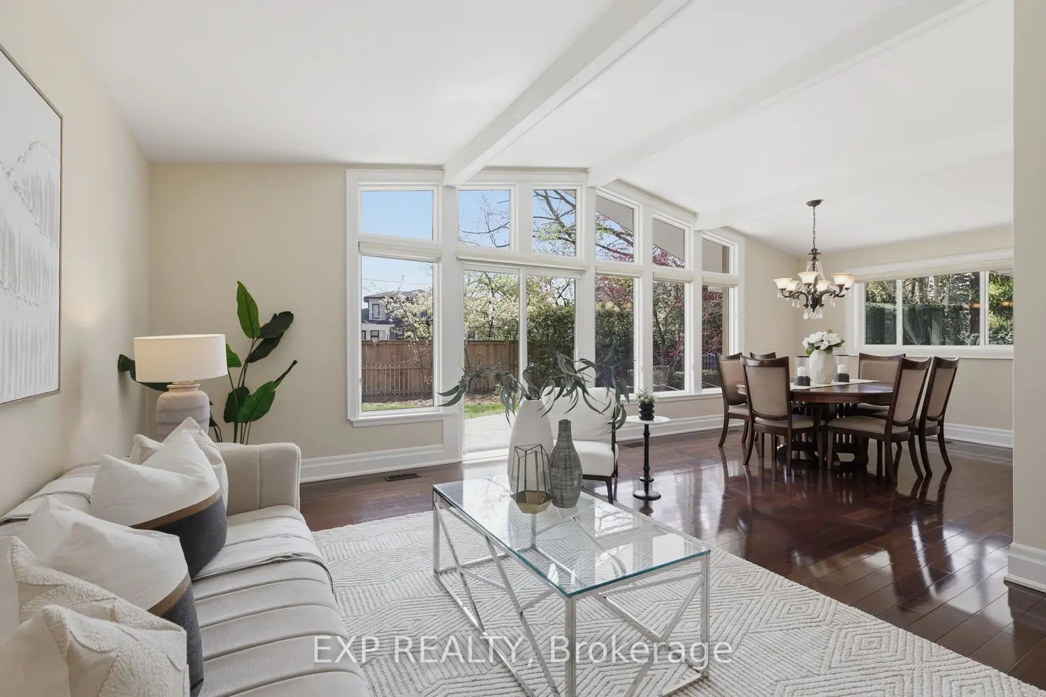 2076 Autumn Breeze Drive photo 4