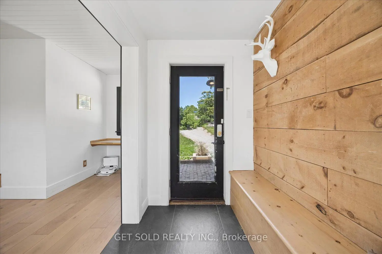 14059 Mccowan Road photo 5