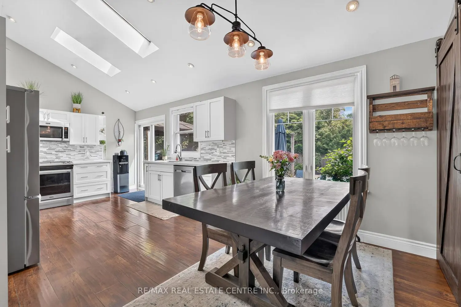 12429 Wolseley Street photo 5