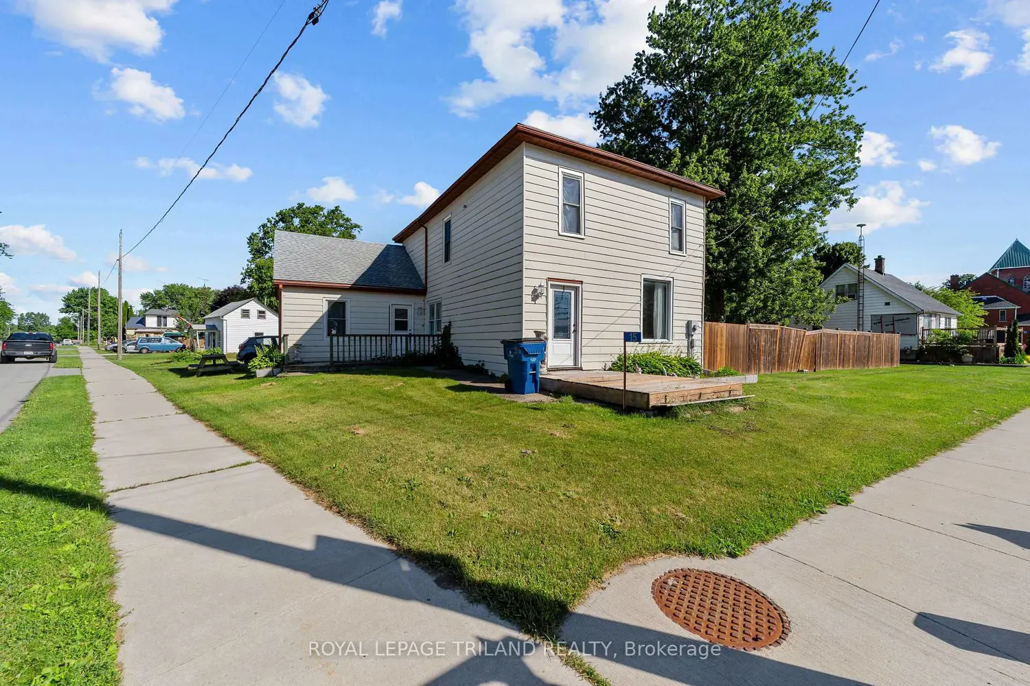 15 Dundas Street photo 3