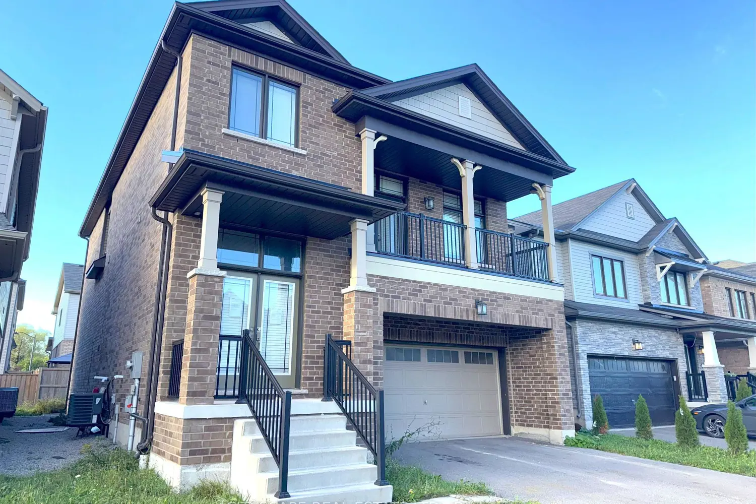 16 Pagebrook Crescent