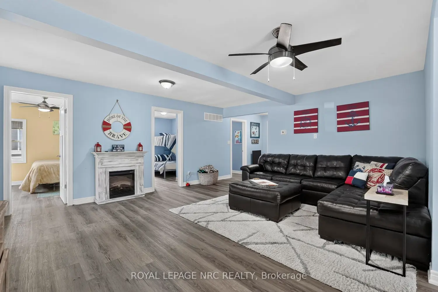 404 Lakewood Avenue photo 3
