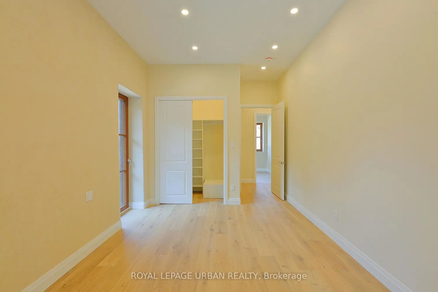 800 Rye Road photo 3