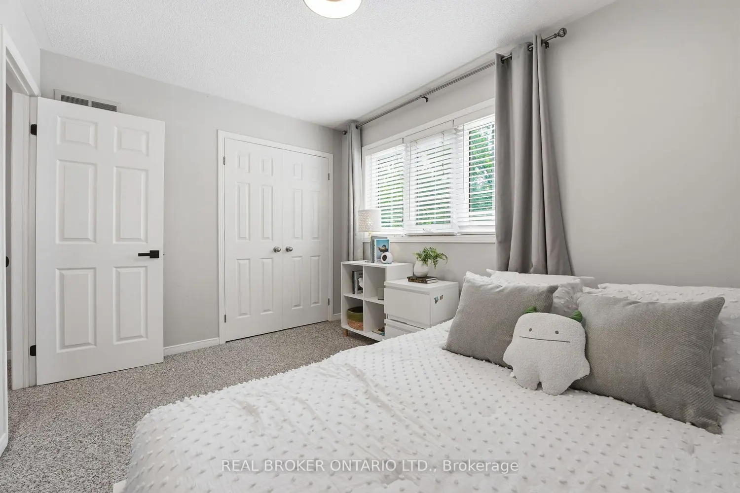 2445 Stefi Trail photo 5