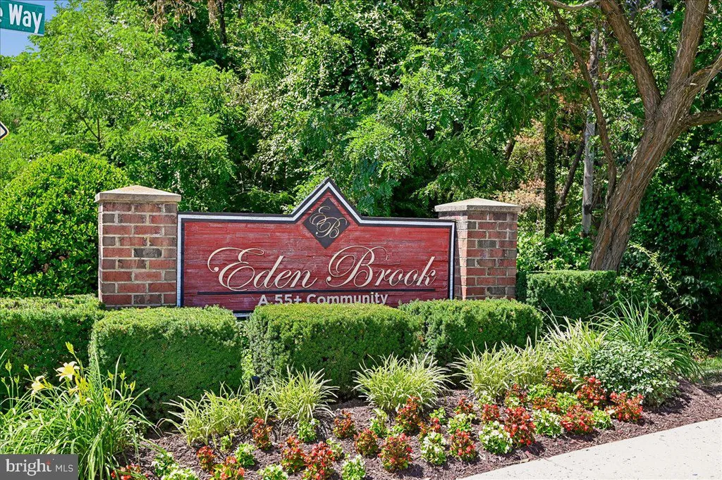 1011 Samantha Lane Unit 302, Odenton, MD 21113