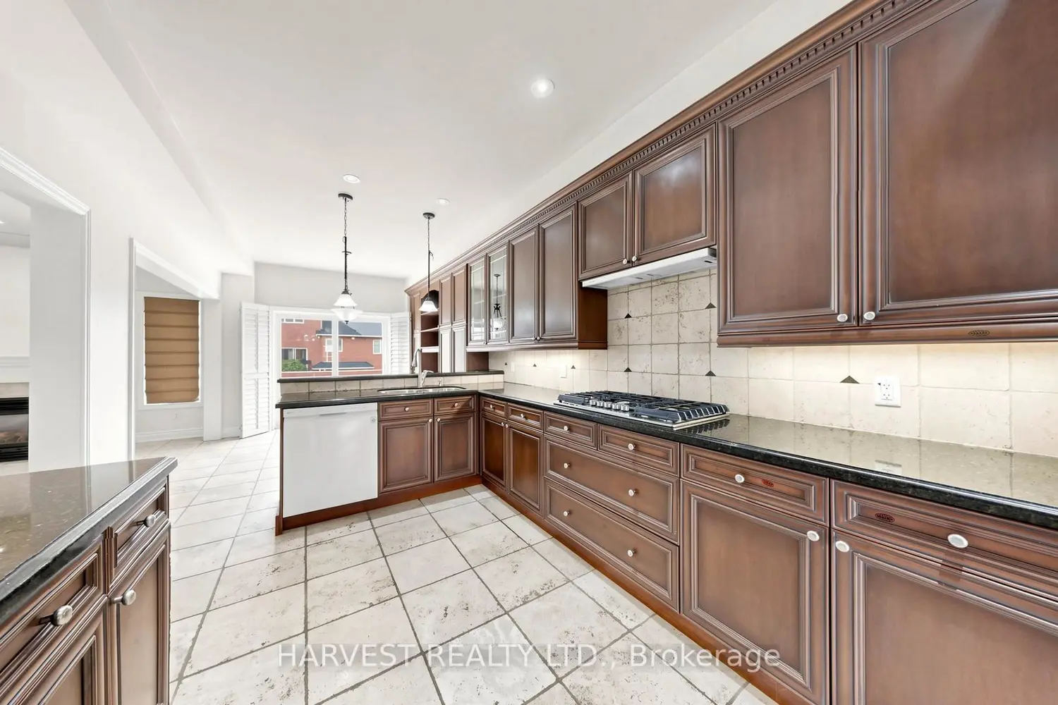 17 Honeywood Road photo 3