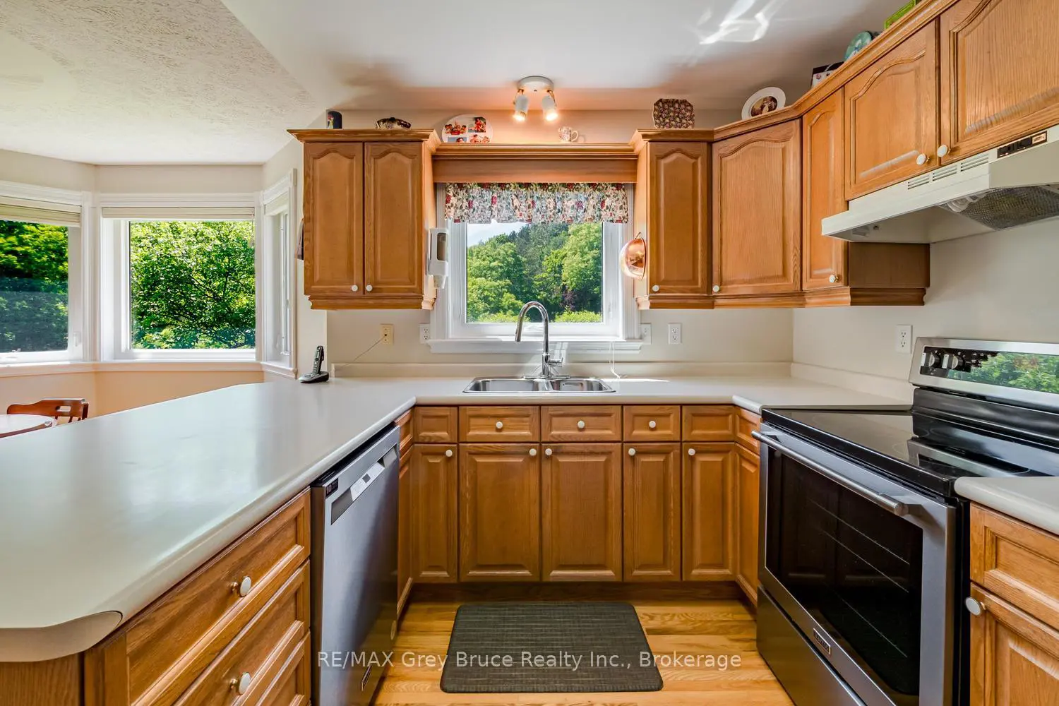 1510 7Th Avenue photo 5