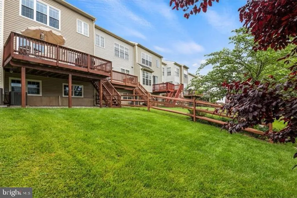 412 E Oakmeade Drive, Wilmington, DE 19810