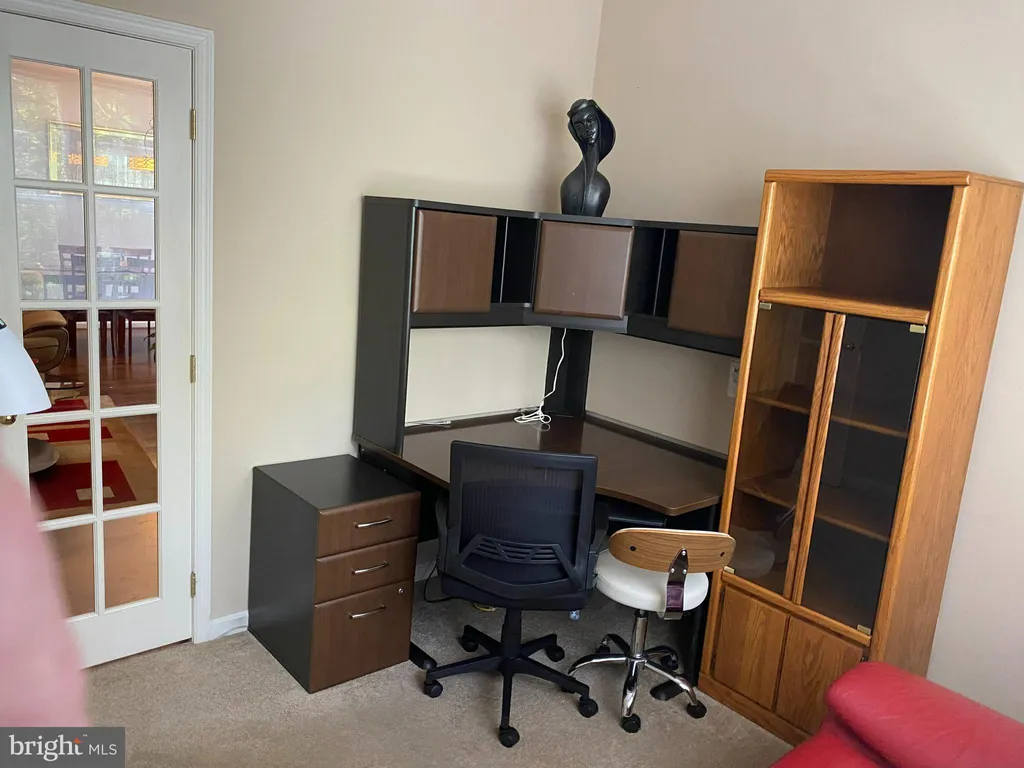 5001 Hollington Drive Unit 202, Owings Mills, MD 21117