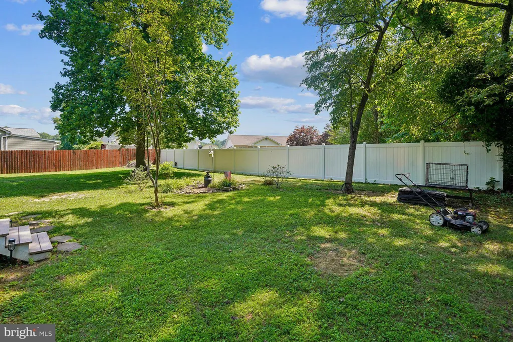 852 Whispering Pine Circle, Lusby, MD 20657