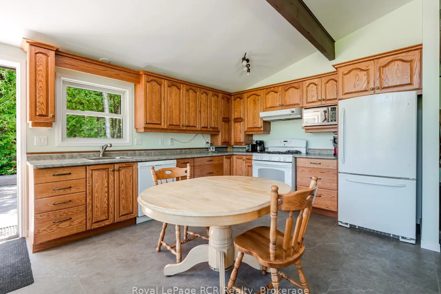 296 Bryant Street photo 4