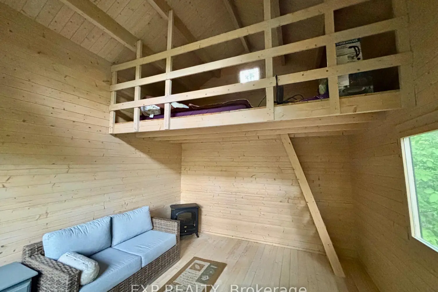 47 Arbor Vitae Road photo 5