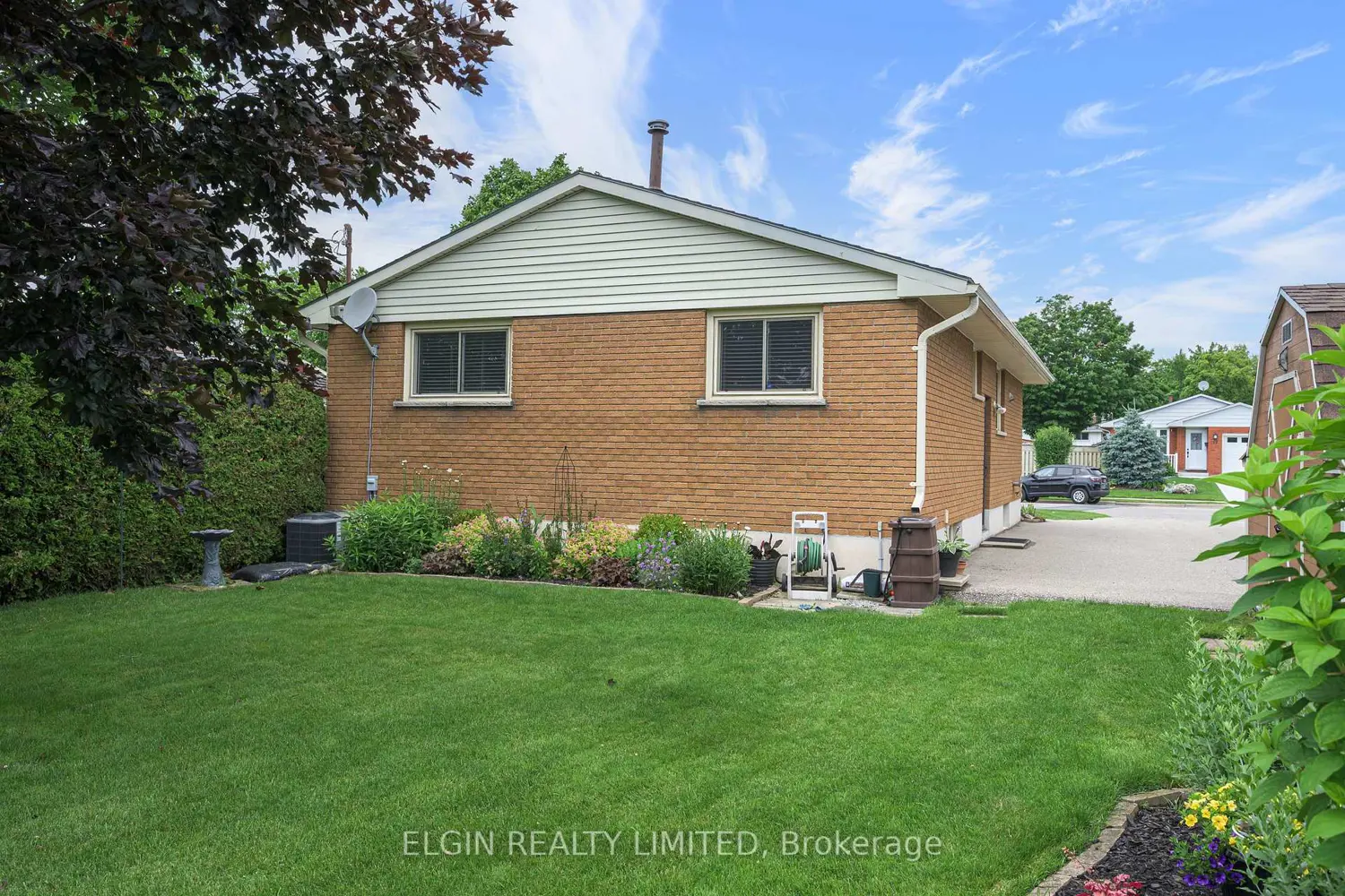 14 Raven Avenue photo 5