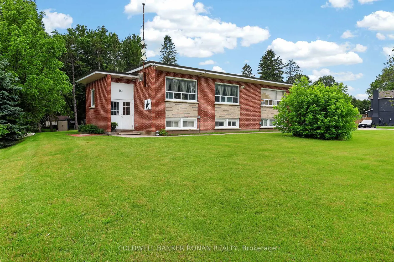 181 Murphy Road photo 5