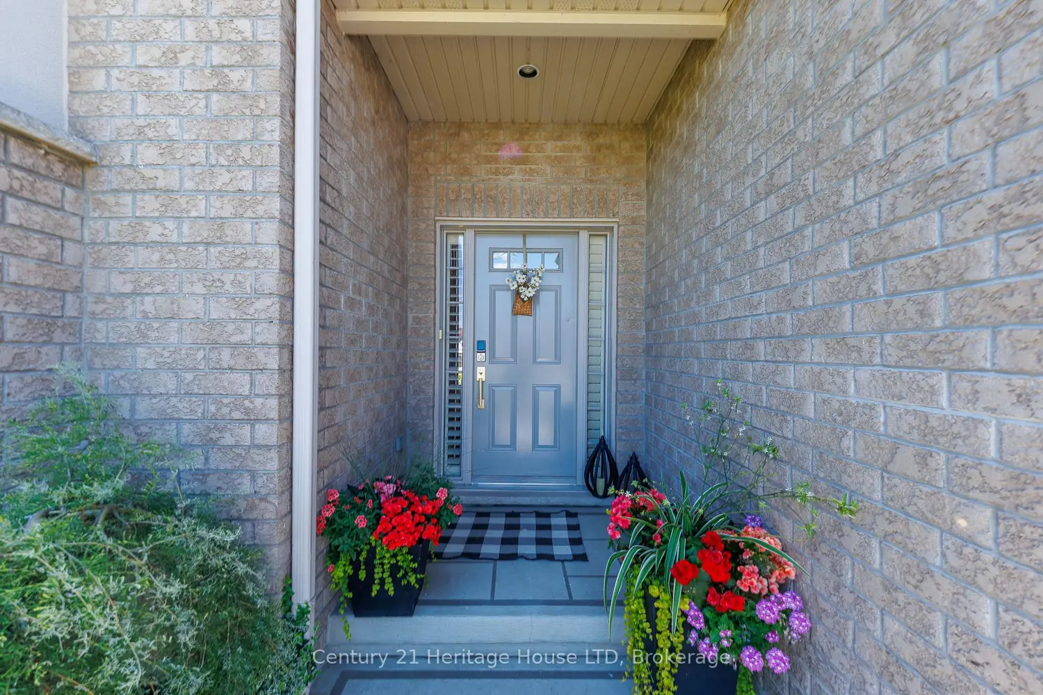 741 Nancy Road photo 3