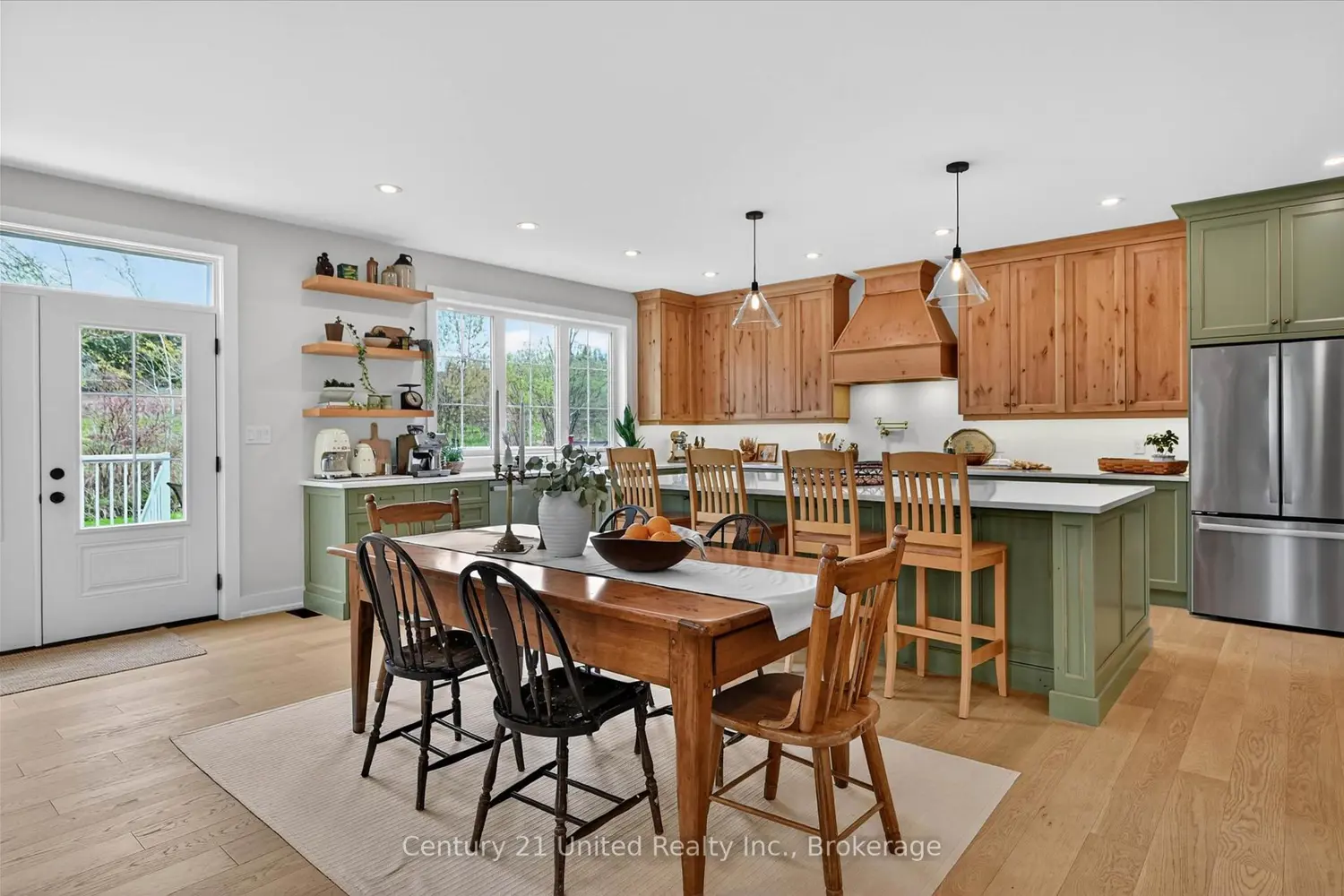 38 Darling Drive photo 2
