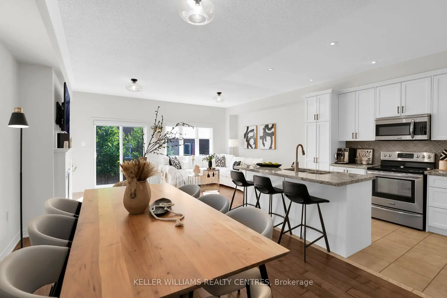 82 Scotia Road photo 5