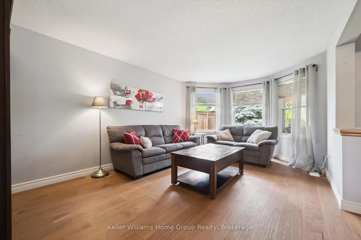 217 Deerpath Drive photo 2