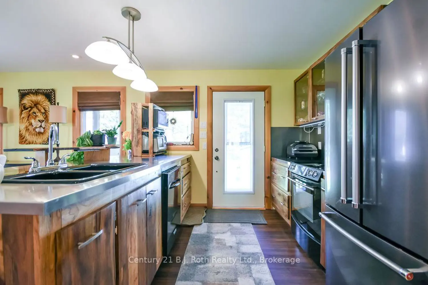 4762 Severn Street photo 4
