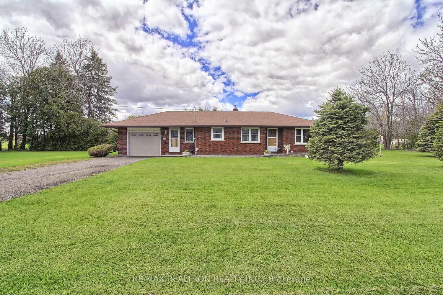 24342 Highway 48 photo 2
