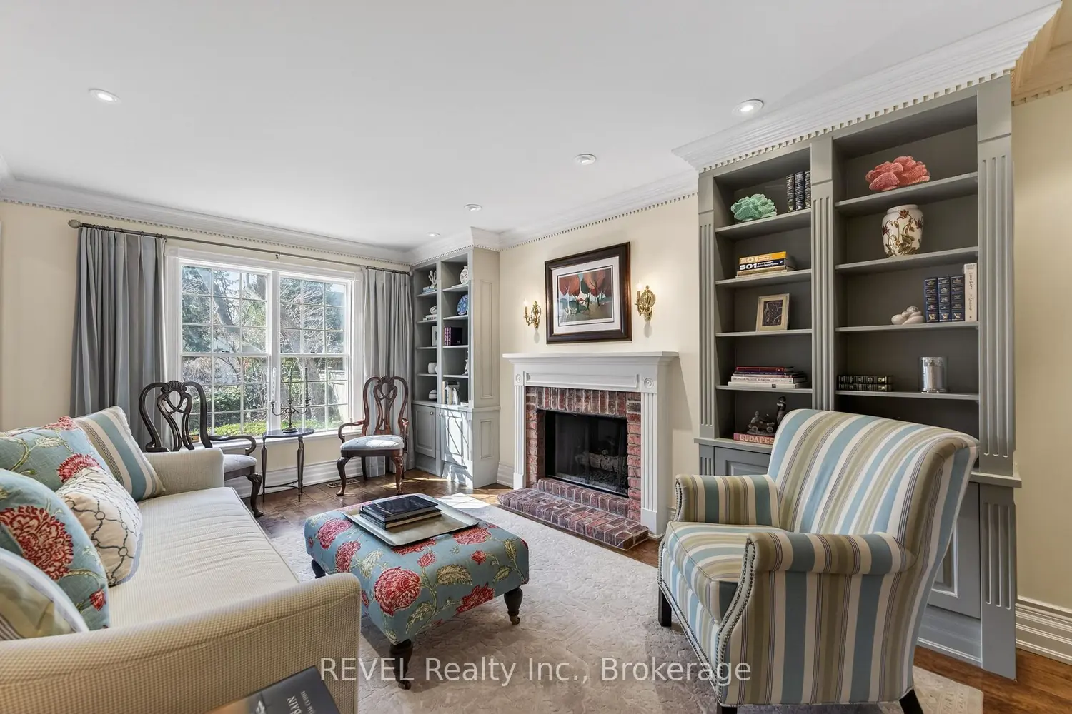 209 John Street photo 4