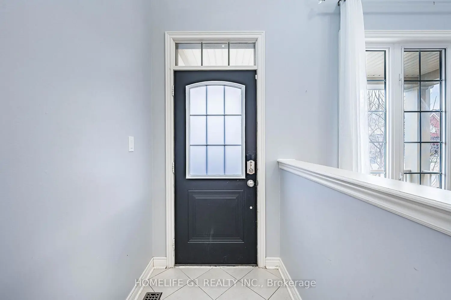 12 Proctor Gate photo 3