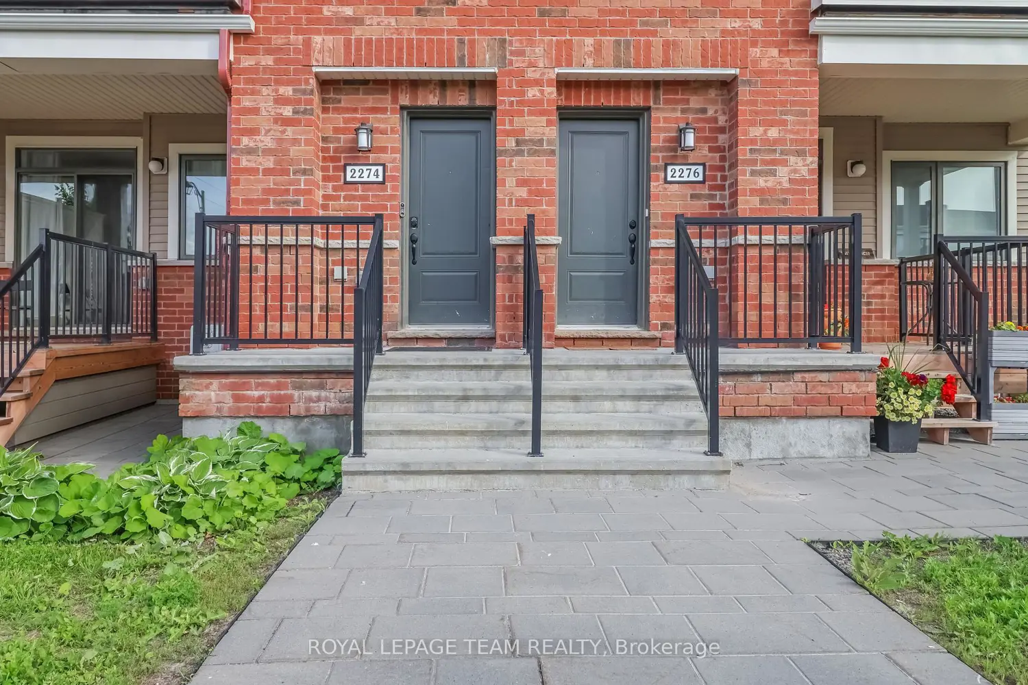 2274 Watercolours Way