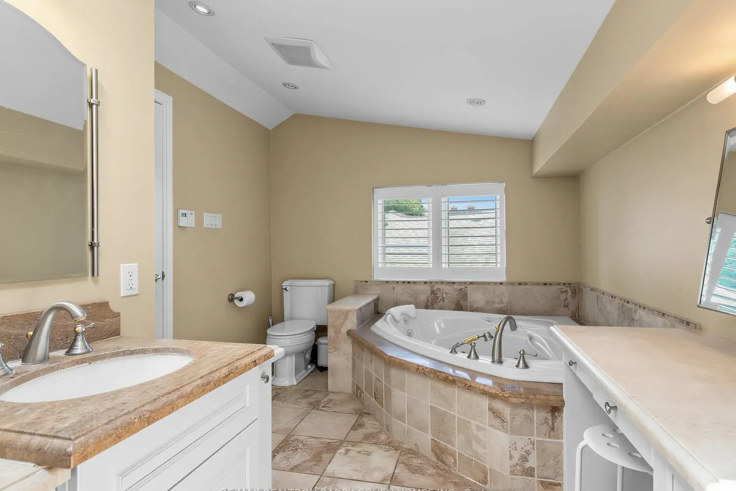 8 Boldmere Crescent photo 5