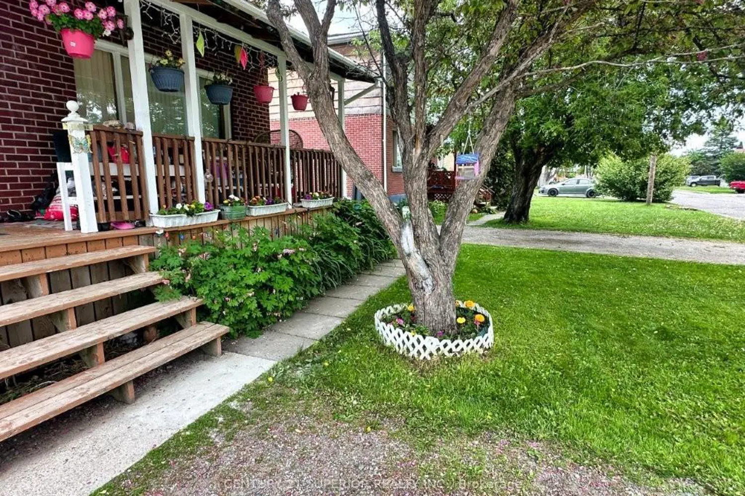 115 Stadler Ave photo 5