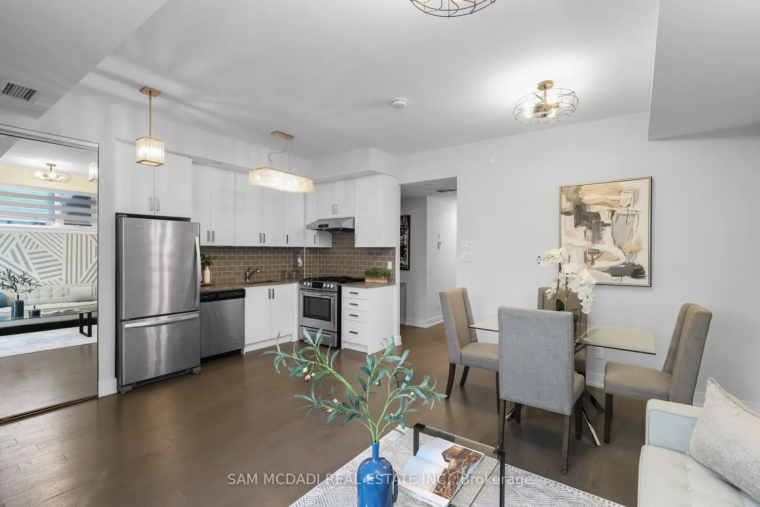 670 Atwater Avenue 1 photo 5