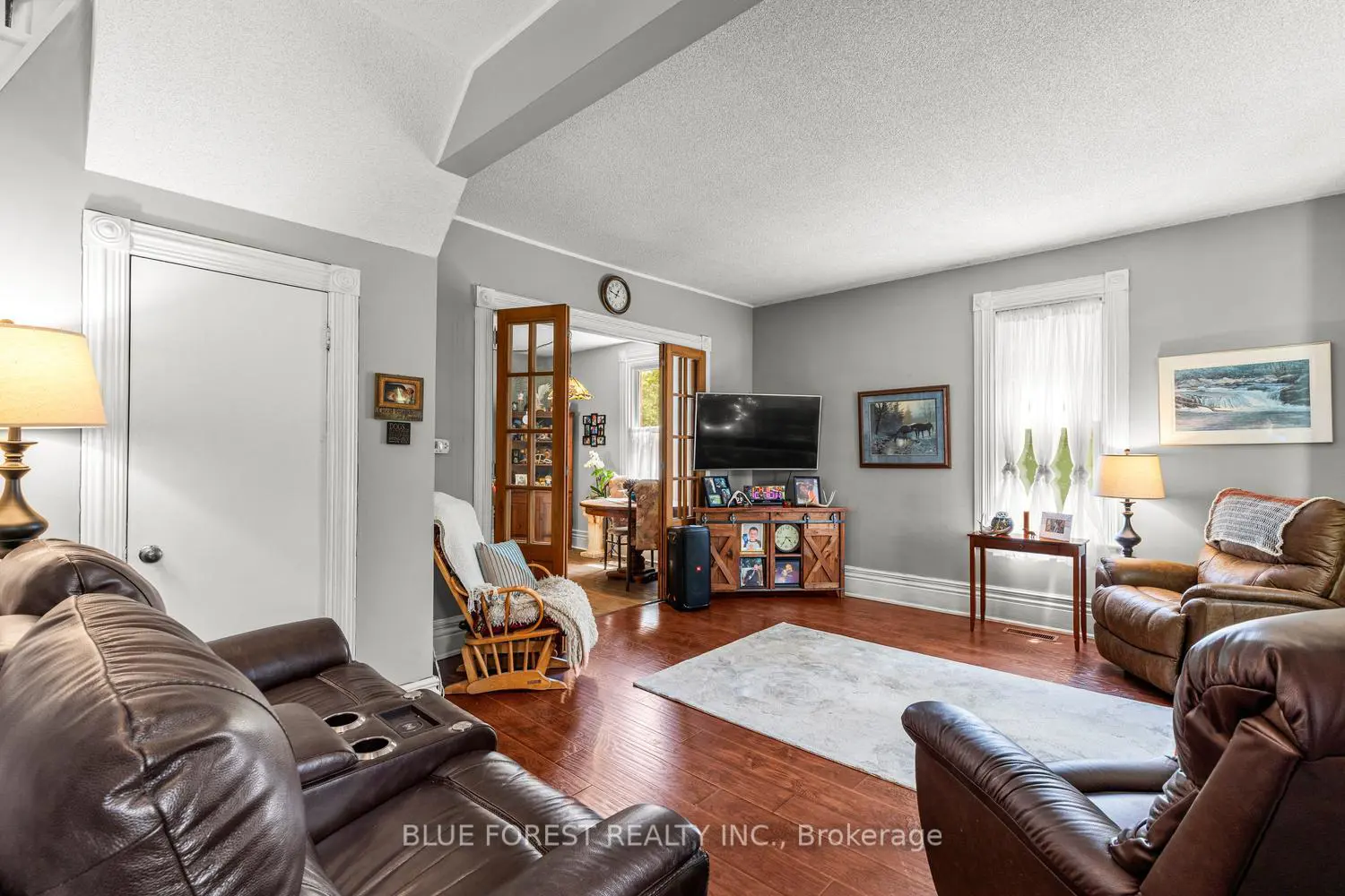 201 Margaret Street photo 4