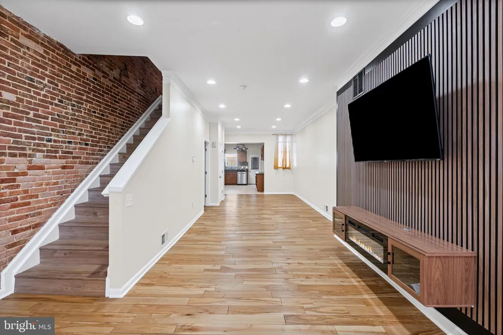 1027 N Broadway, Baltimore, MD 21205 photo 5