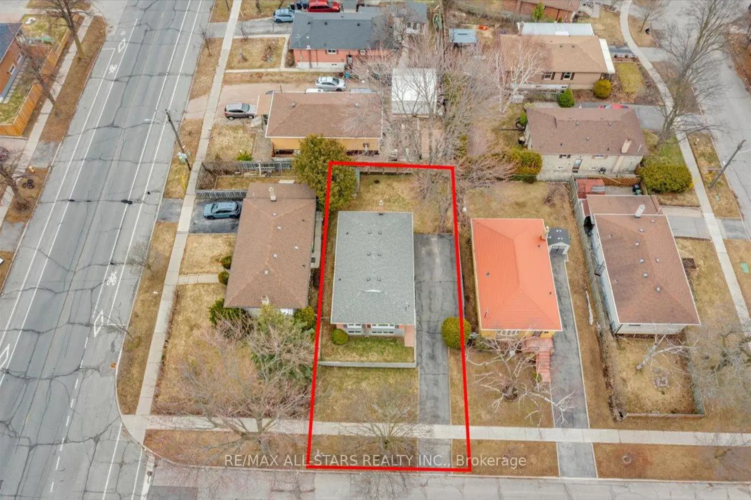 55 Sancrest Drive photo 3