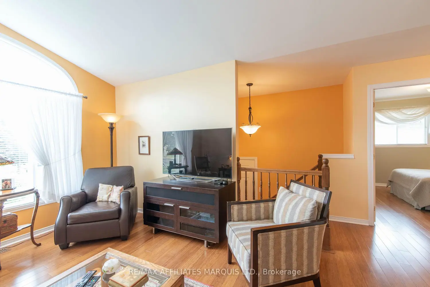 248 Northwoods Crescent photo 4