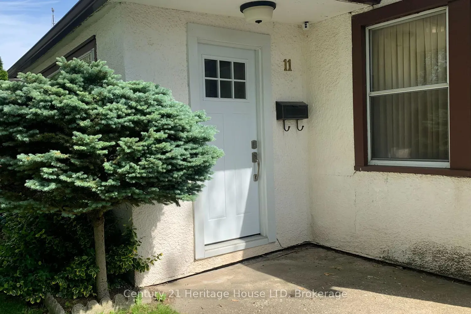 11 Achilles Avenue photo 2