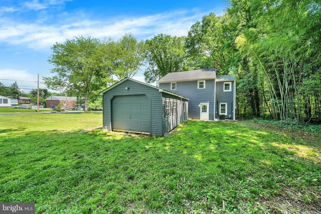 12 Forrest Avenue, Claymont, DE 19703