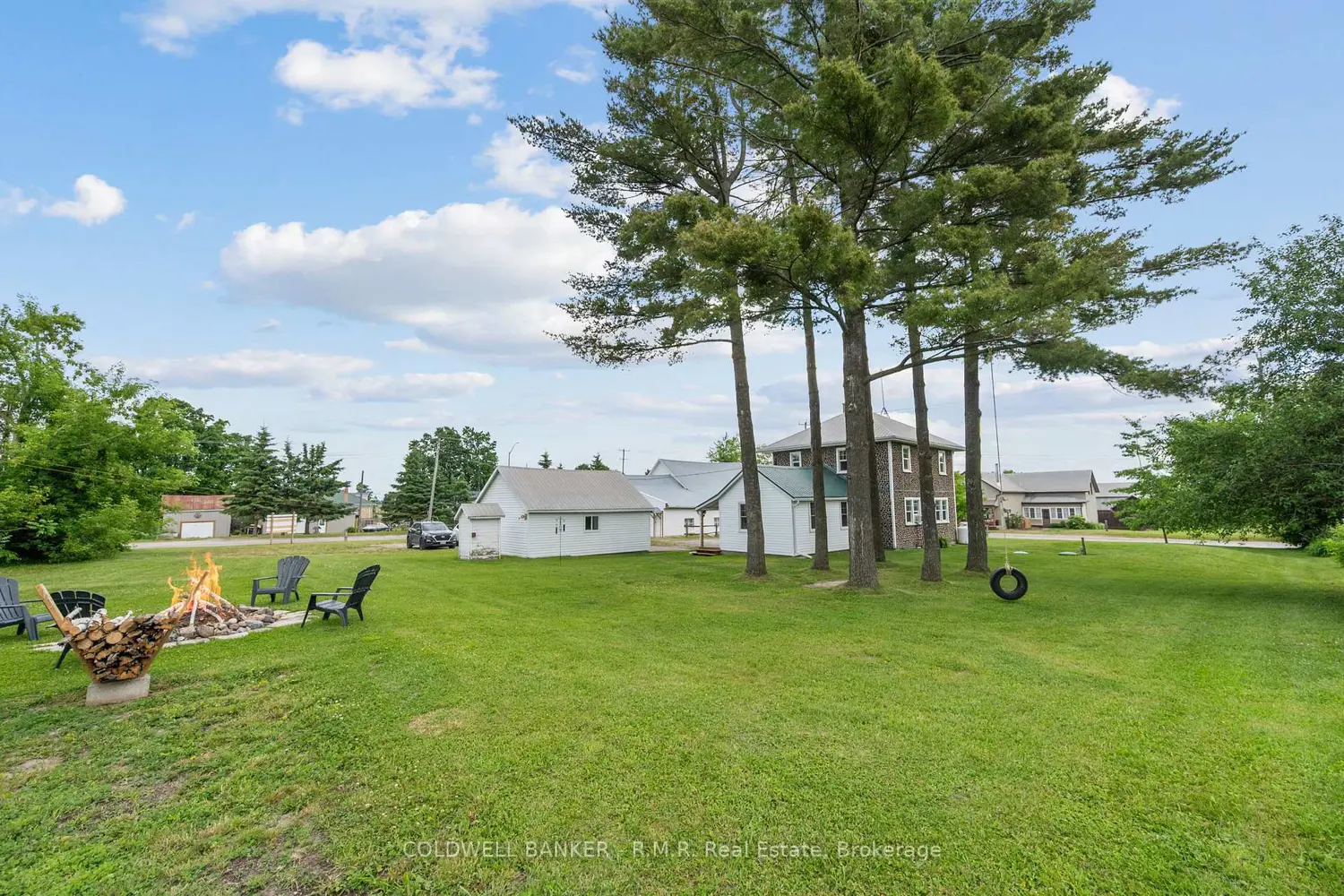 269 Glenarm Road photo 2