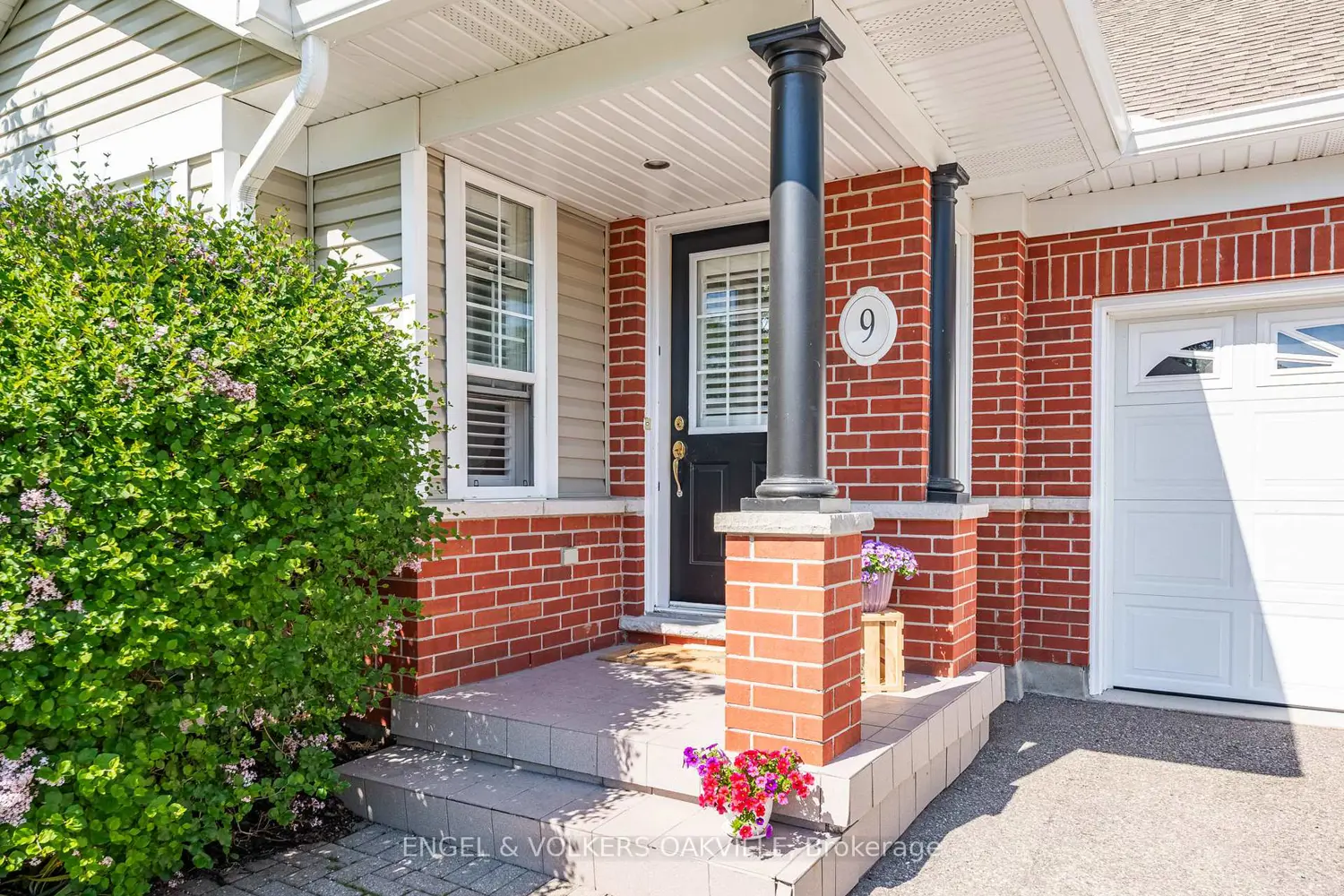 1448 Niagara Stone Road 9 photo 3