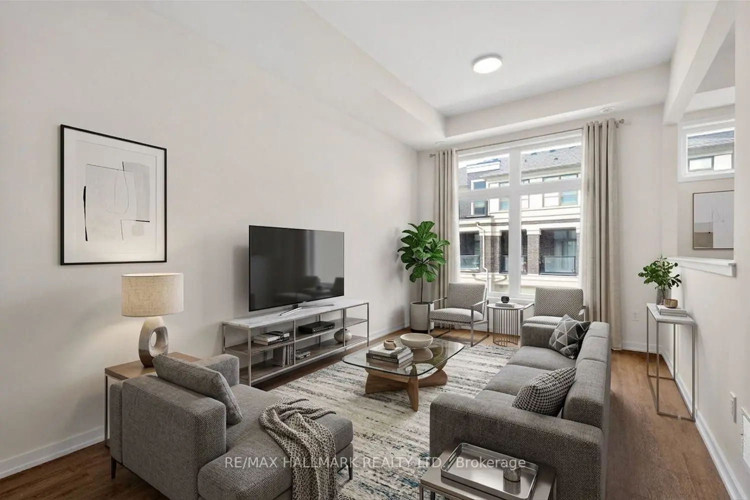 62 Pantheon Lane photo 3